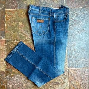 WRANGLER MEN'S RETRO RELAXED FIT MID RISE BOOT CUT JEANS 34x36